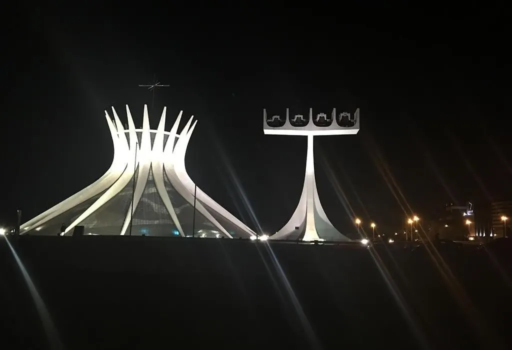 Flat - Esplanada Dos Ministerios - Centro De Brasilia-1
