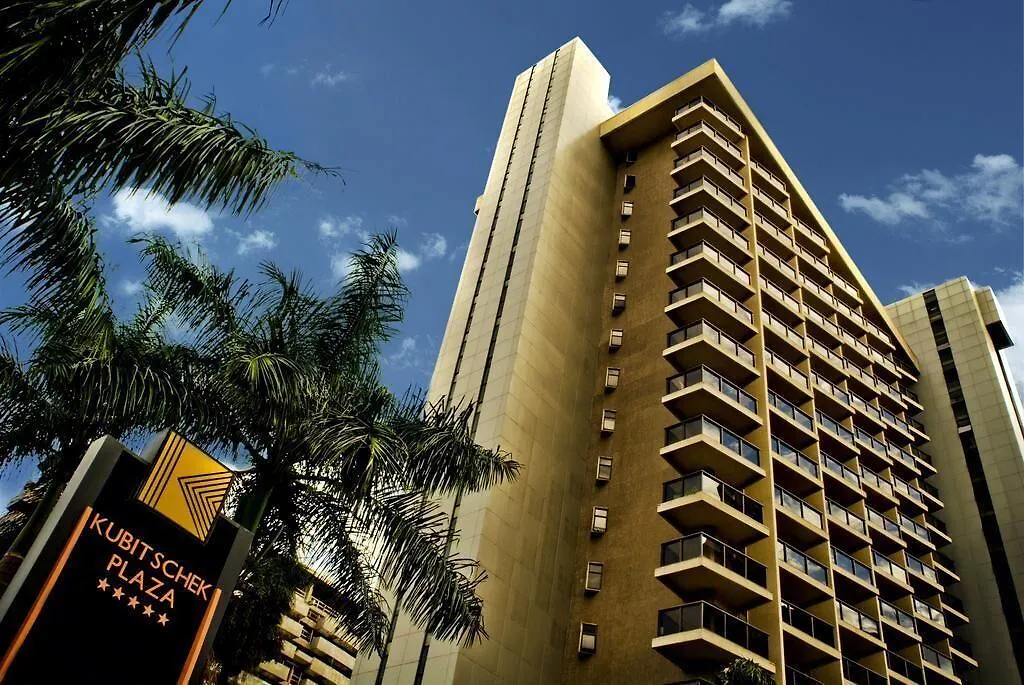 Flat Plaza Hotel - Setor De Hoteis Norte-1