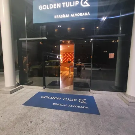Flat no Golden Tulip By Rei dos Flats-3