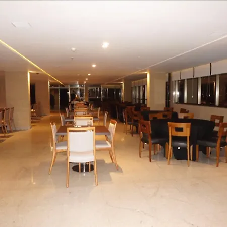 Brasília Imperial Hotel e Eventos-3